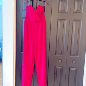 NWT bright pink jumpsuit from Express- size 8